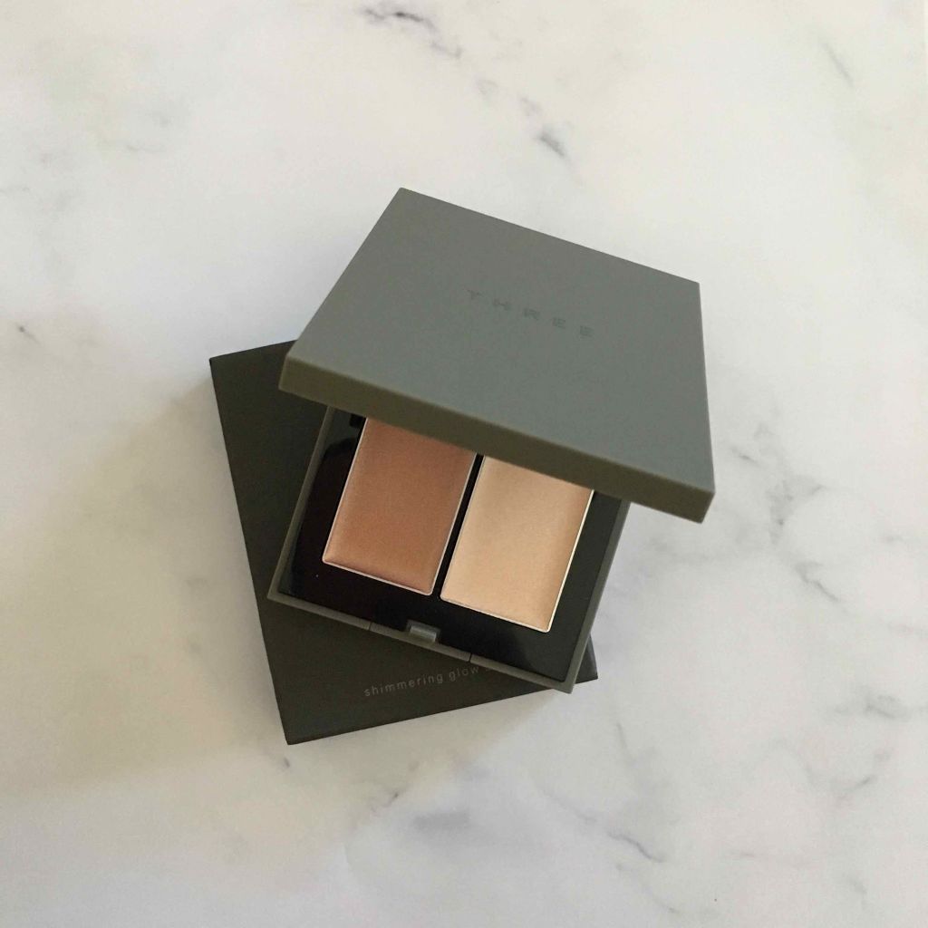 THREE シマリング グロー デュオ/THREE/クリームハイライトを使ったクチコミ（2枚目）