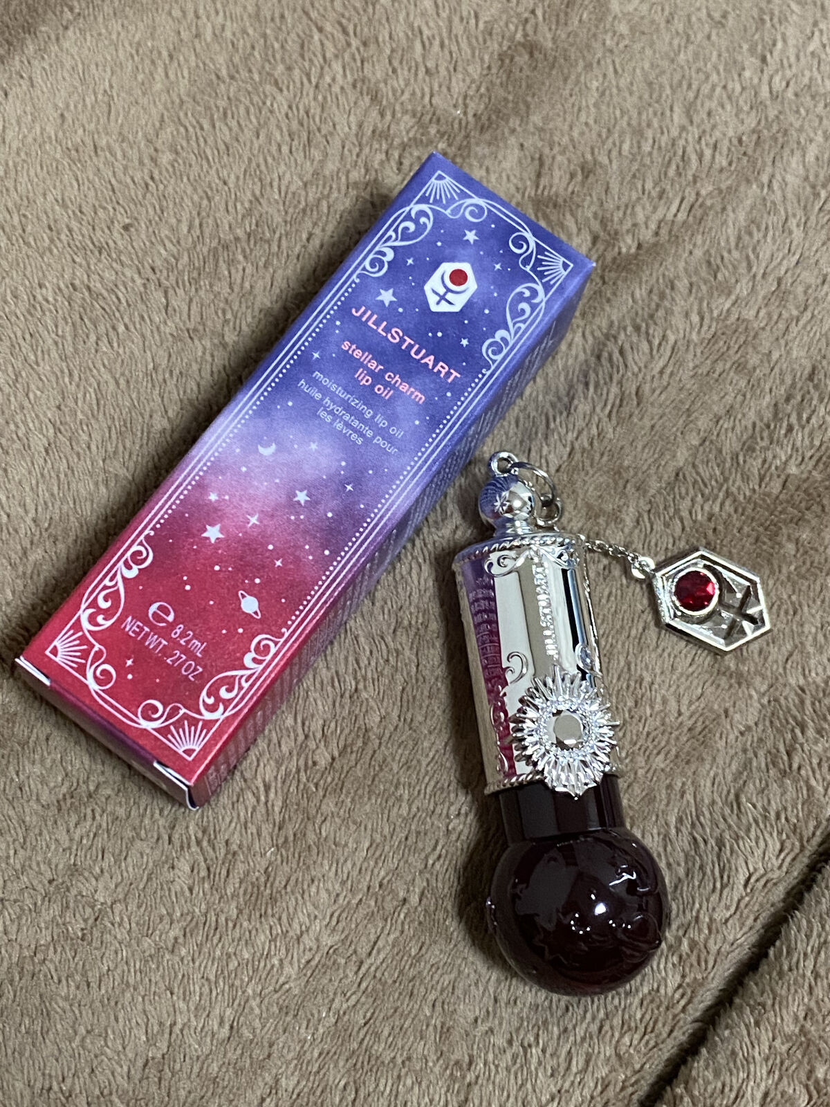 ステラーチャーム　リップオイル 10 zealous Pluto/JILL STUART/口紅を使ったクチコミ（3枚目）