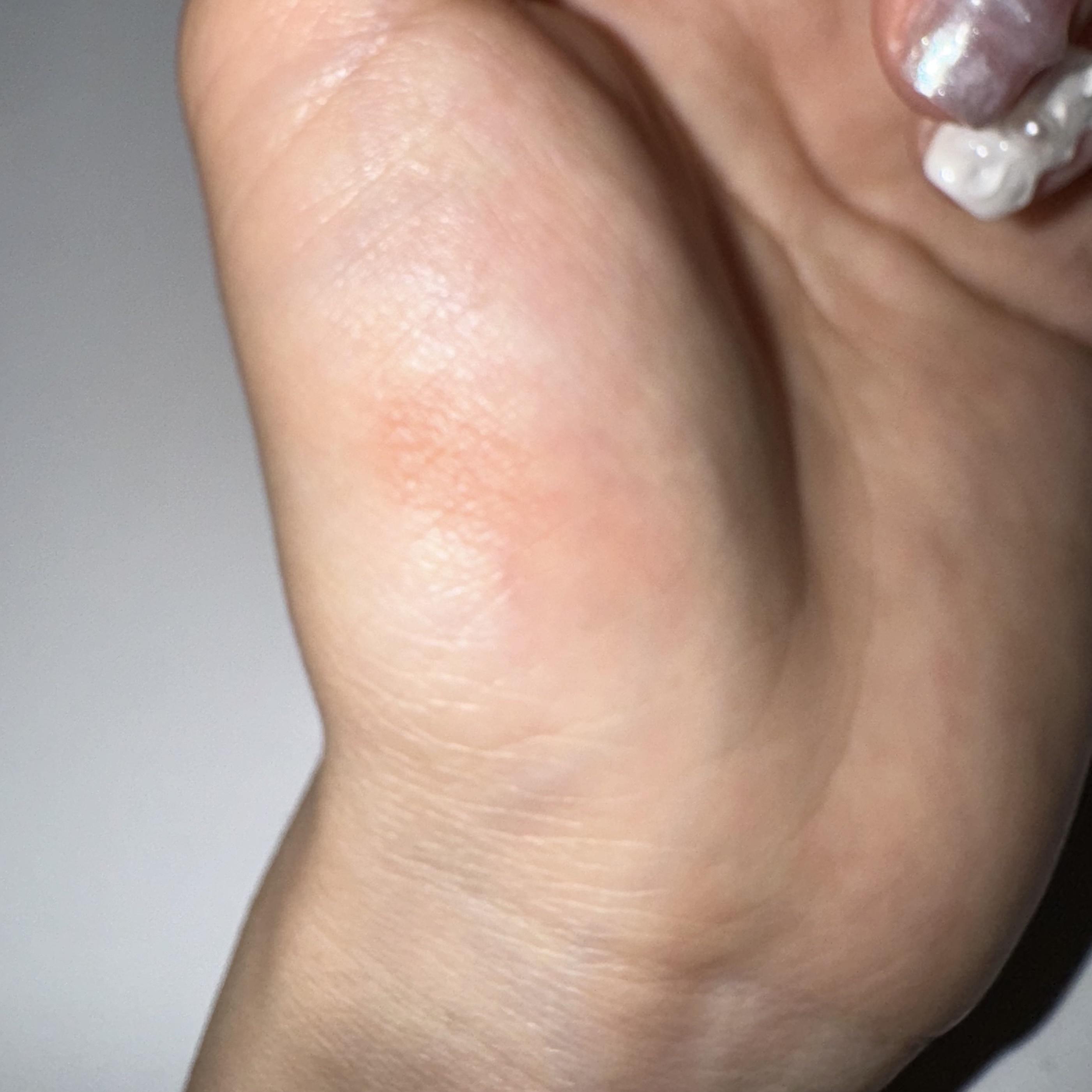 リップアンドチーク ブラーリープリンポット ND05 ビー/fwee/口紅を使ったクチコミ（3枚目）