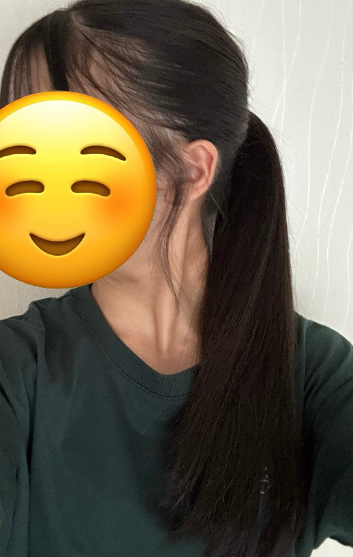 垢抜けるために必死です! on LIPS 「1つめは編み込みツイン編み込みが出来ない人はくるりんぱをふたつ..」(2枚目)