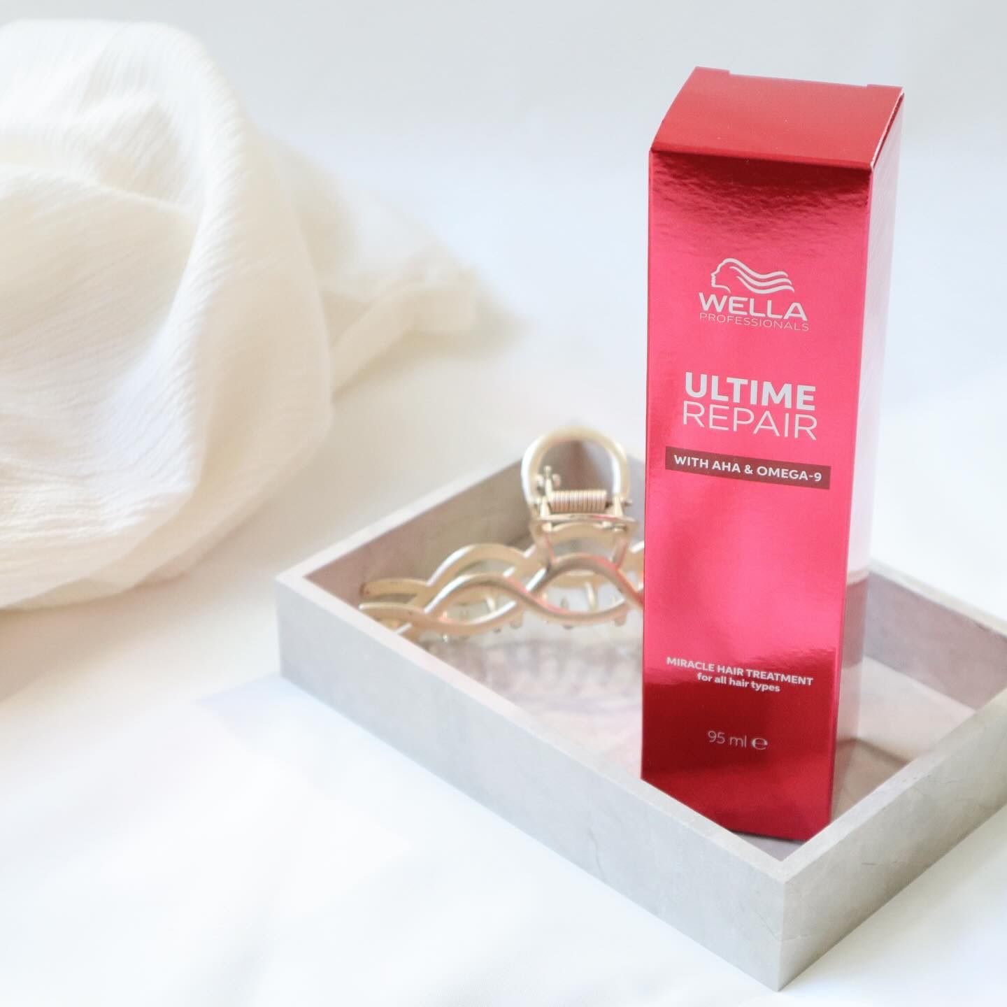 アルタイム リペア ミラクルヘアトリートメント /ウエラ/アウトバストリートメントを使ったクチコミ（3枚目）