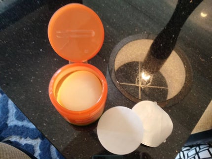 カロテンIPMP(TM) ブレミッシュカーミングセラムパッド/APRILSKIN/トナーパッドを使ったクチコミ(4枚目)