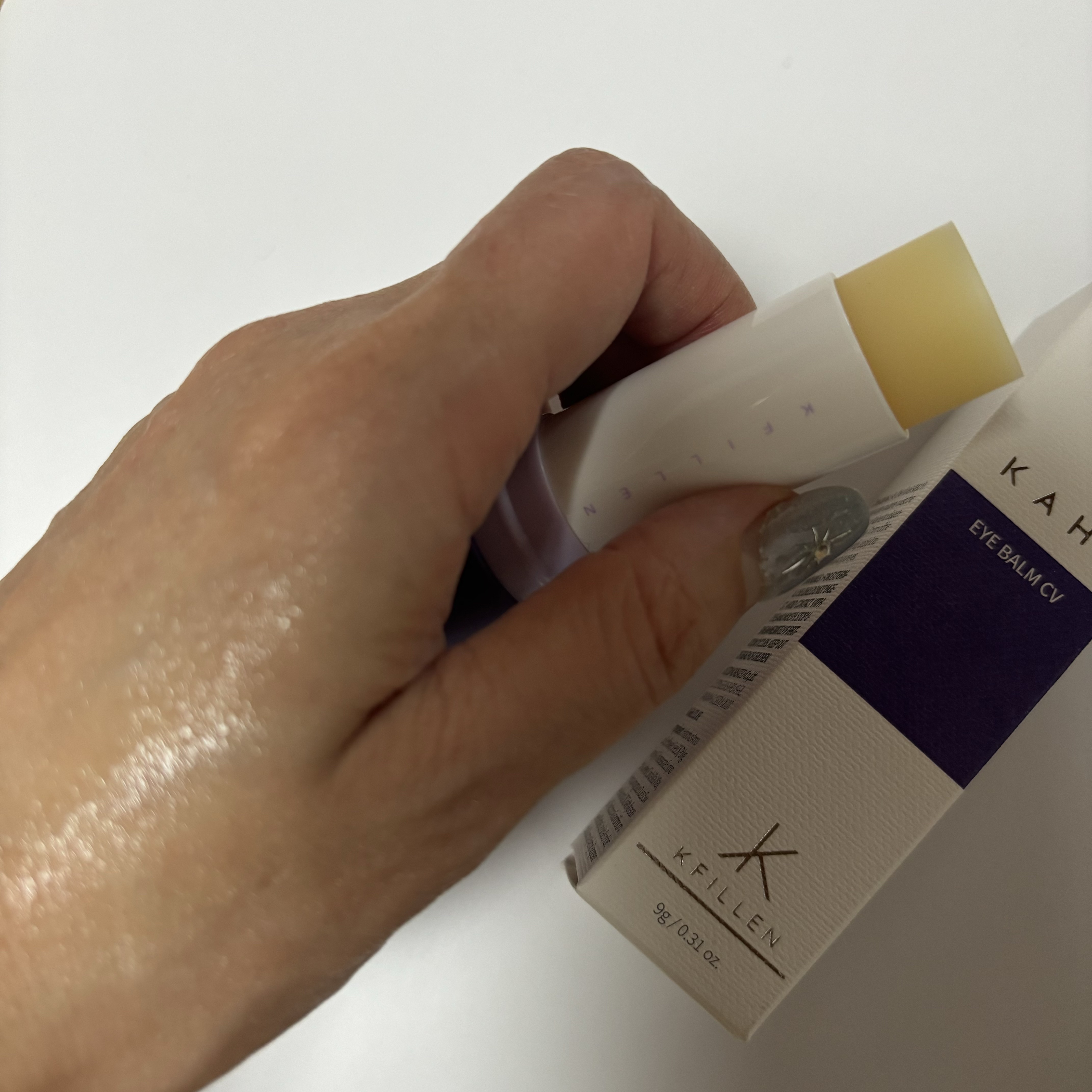 アイバーム CV/KAHI/フェイスバームを使ったクチコミ（3枚目）