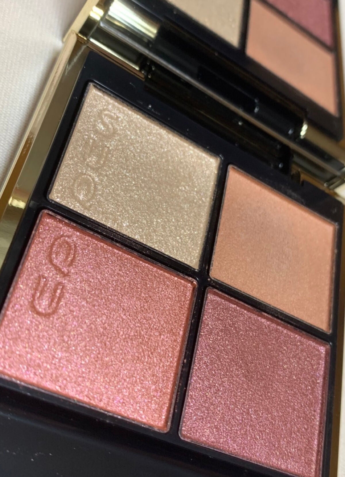 シグニチャー カラー アイズ/SUQQU/アイシャドウパレットを使ったクチコミ(2枚目)