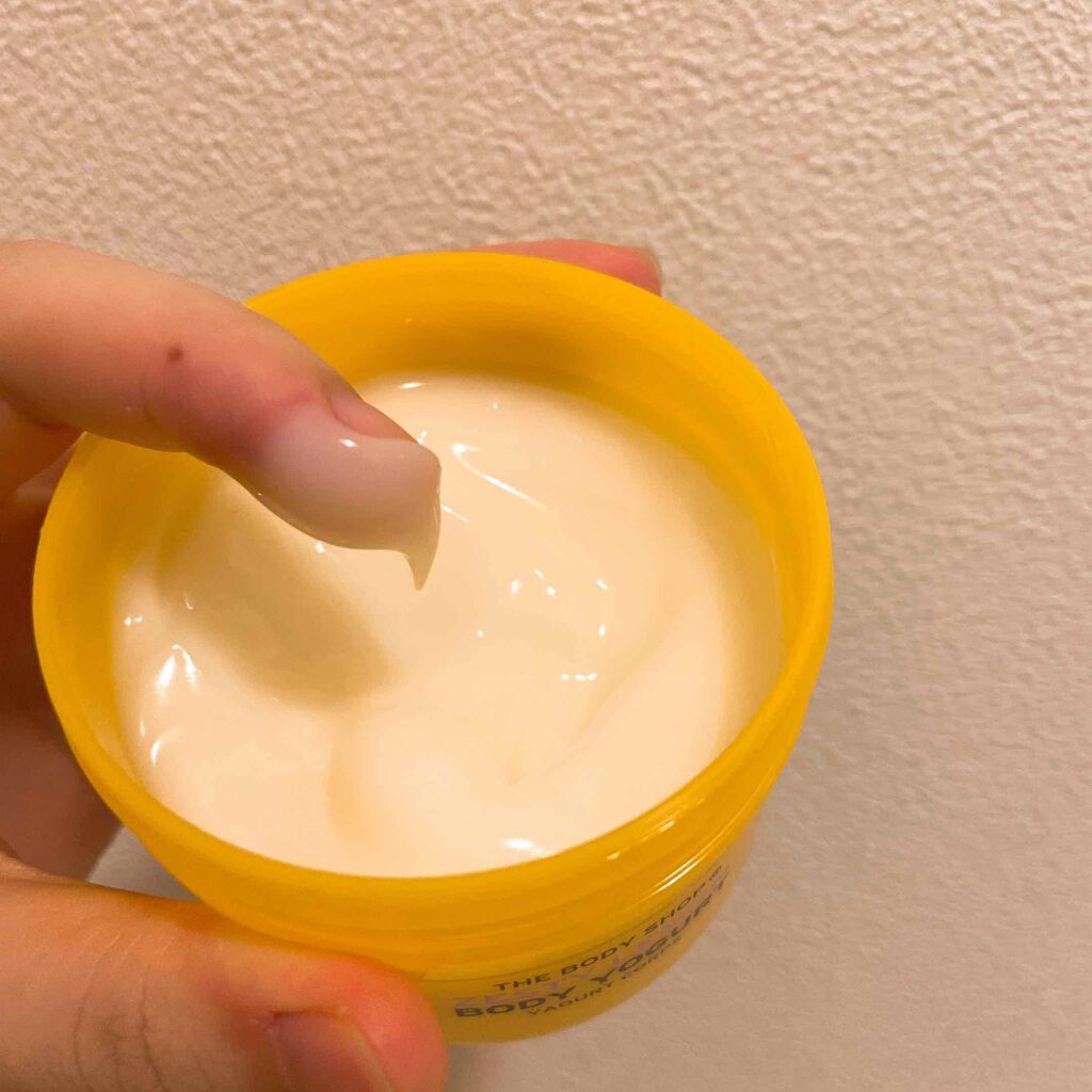 ボディヨーグルト ピンクグレープフルーツ/THE BODY SHOP/ボディローションを使ったクチコミ(3枚目)