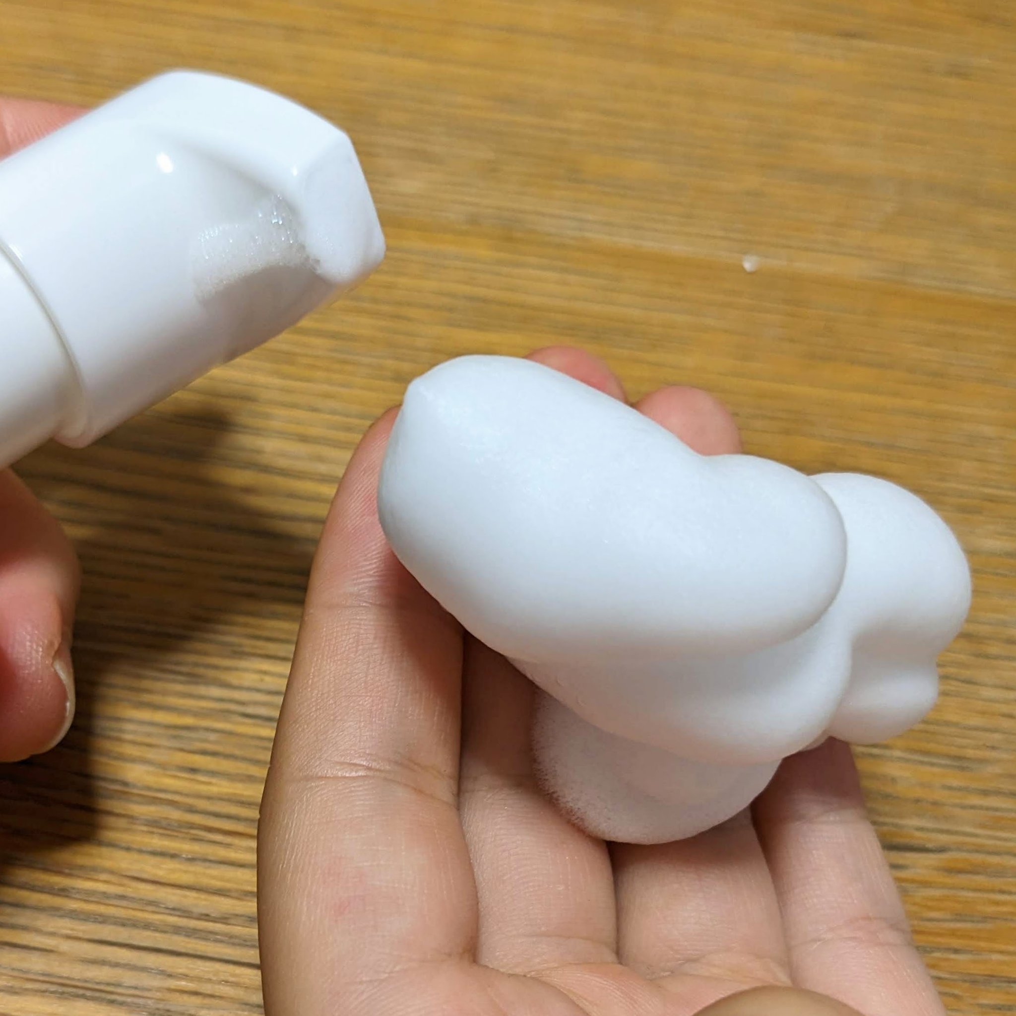 CAC　フェイスウォッシュ　エクストラマイルド/CAC/泡洗顔を使ったクチコミ（2枚目）