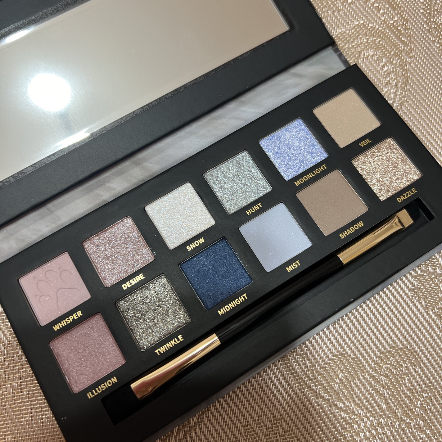 エクスプローラ12色 動物アイシャドウパレット/PERFECT DIARY/アイシャドウパレットを使ったクチコミ(2枚目)