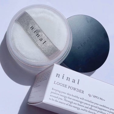 ninal ninal ルースパウダーのクチコミ「ninal ルースパウダー
を紹介したいと思います💁‍♀️
SPF21 PA++ (ノンケミカ.....」（2枚目）