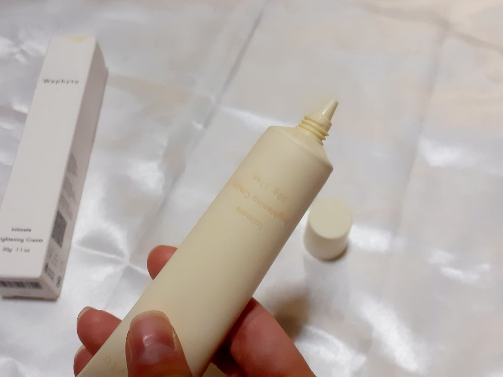 インティメイト ブライトニングクリーム/Waphyto/デリケートゾーンケアを使ったクチコミ（3枚目）