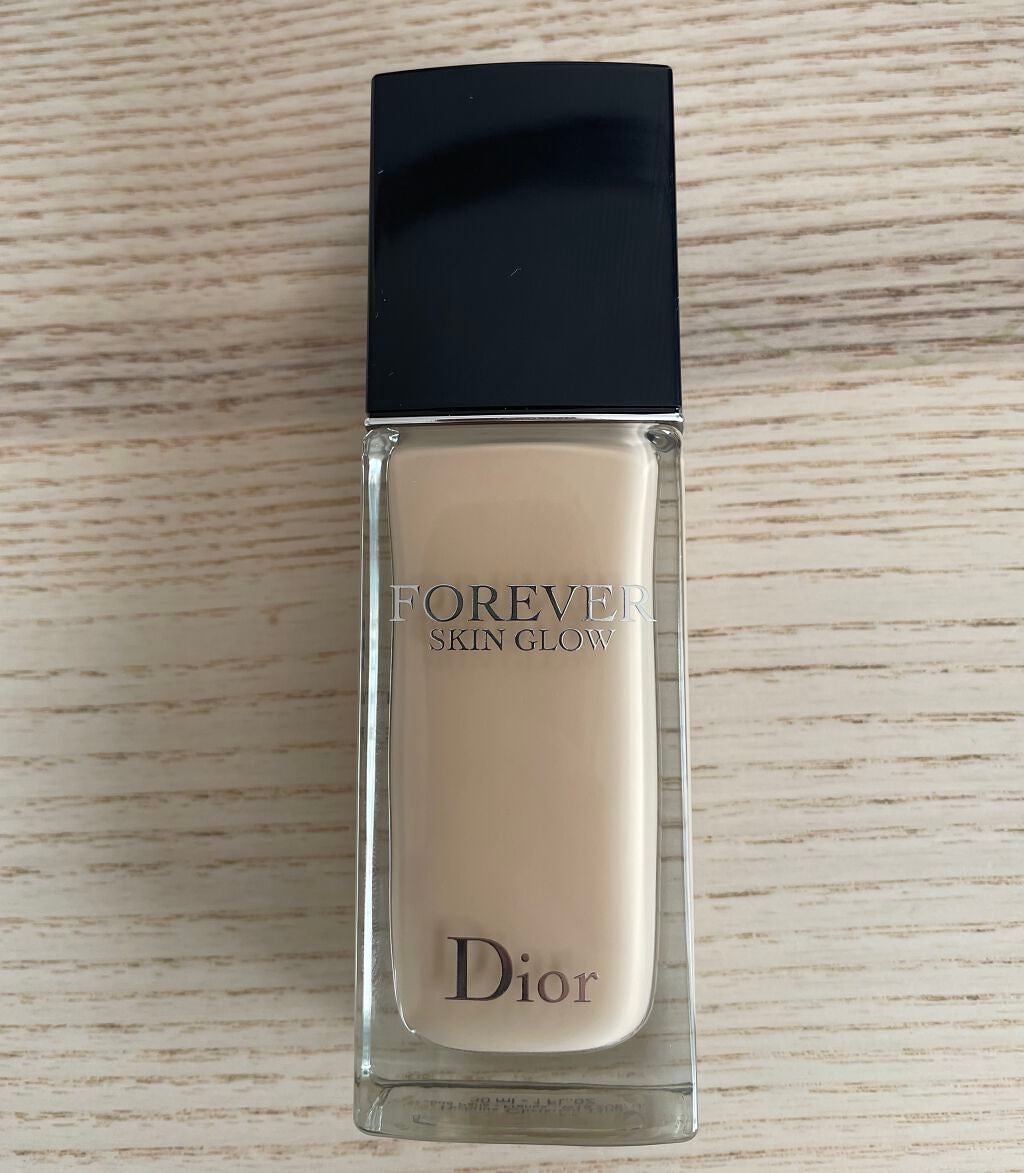 ディオールスキン フォーエヴァー フルイド グロウ/Dior/リキッドファンデーションを使ったクチコミ(1枚目)