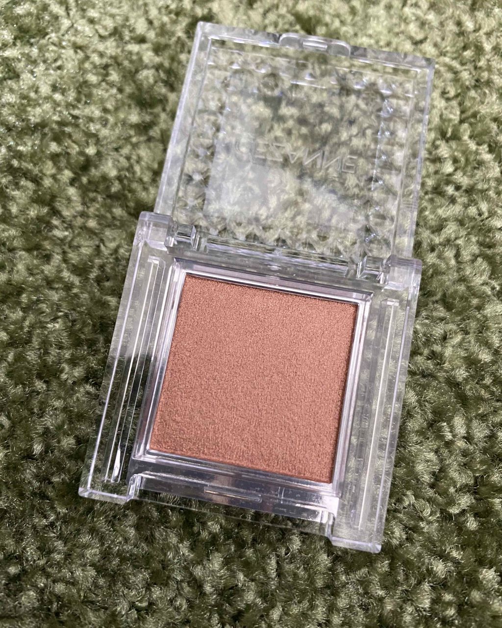 えま on LIPS 「セザンヌ 新色です✨めちゃくちゃかわいいブラウンでした〜灰リス..」(2枚目)