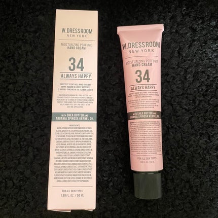 Moisturizing Perfume Hand Cream/ダブルドレスルーム/ハンドクリームを使ったクチコミ(1枚目)