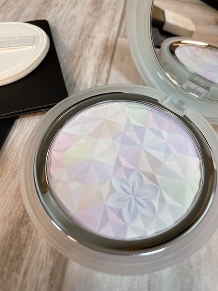 AQ オーラ リフレクター/DECORTÉ/プレストパウダーを使ったクチコミ(2枚目)