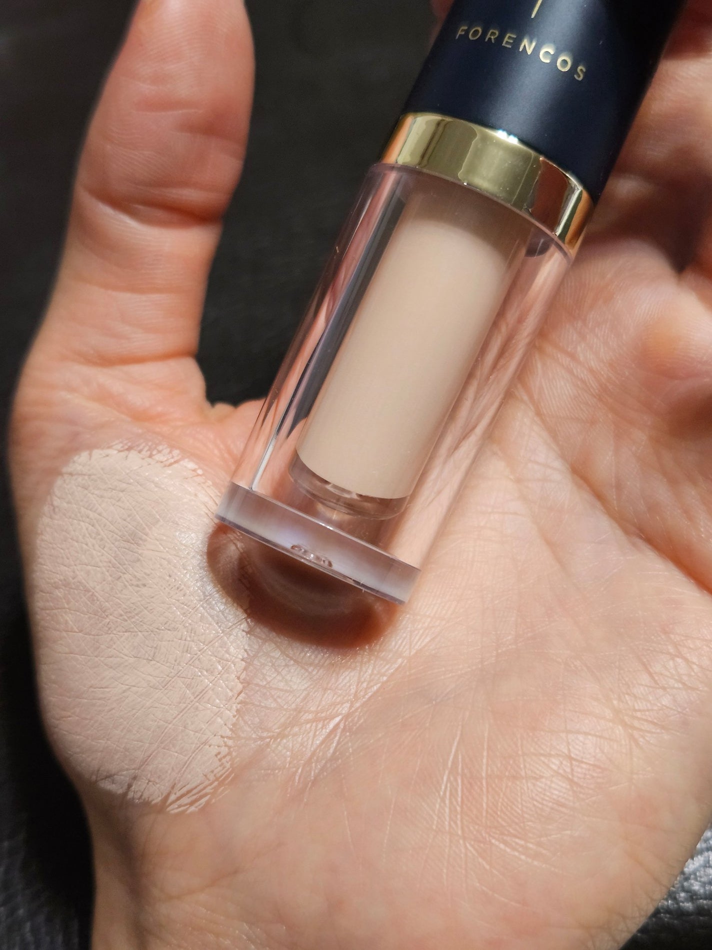 タトゥーウォータープルーフスカーコンシーラー/フォレンコス/リキッドコンシーラーを使ったクチコミ(4枚目)