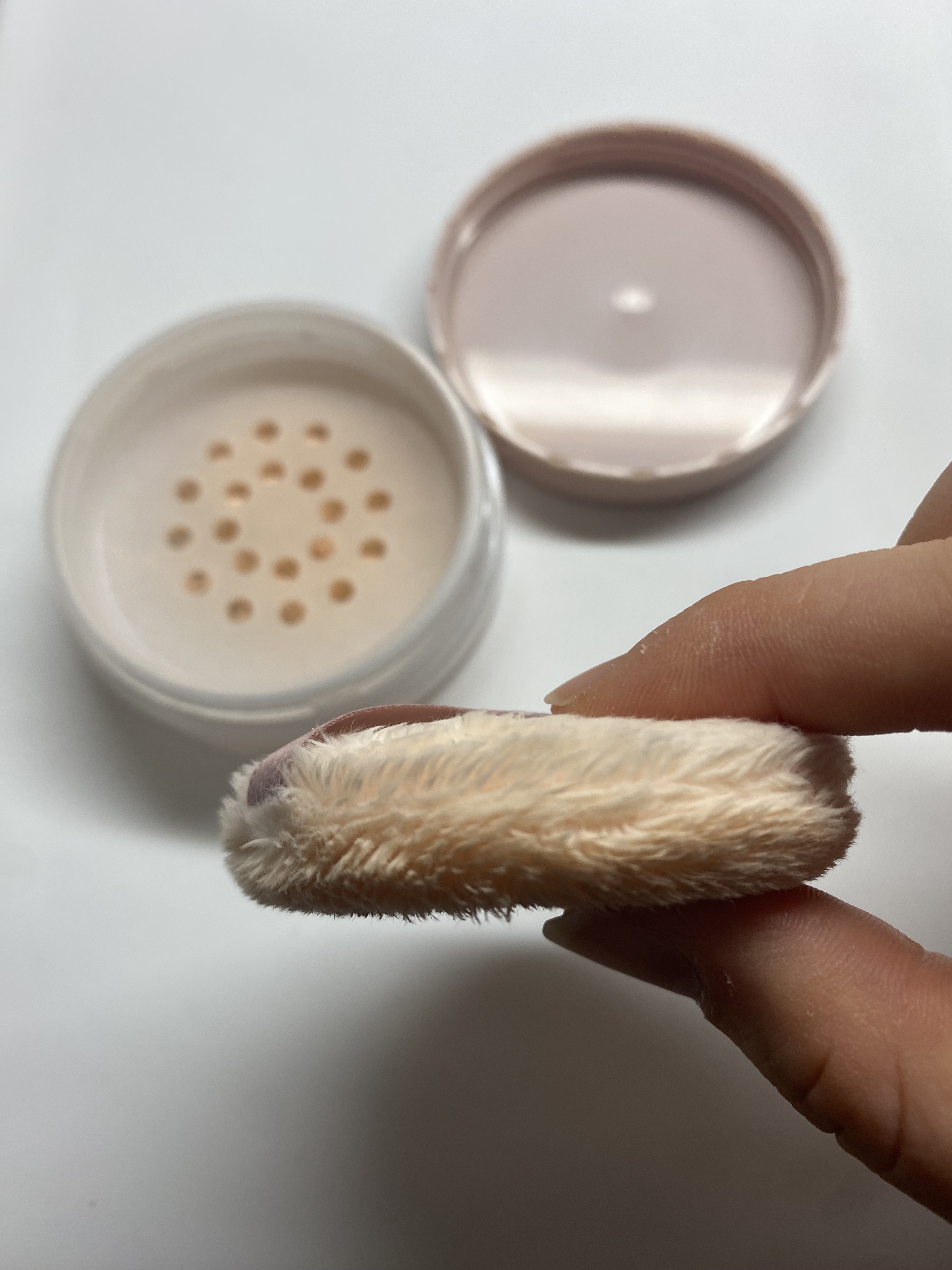 シルキールースモイストパウダー/キャンメイク/ルースパウダーを使ったクチコミ（3枚目）