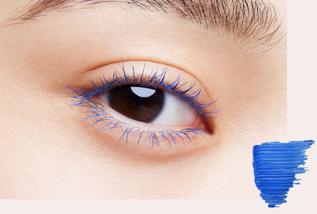 オペラ カラーリングマスカラ 03 ブルー