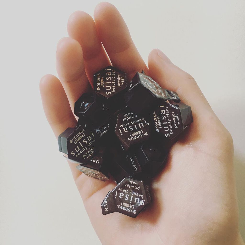 スイサイ ビューティクリア ブラック パウダーウォッシュ/suisai/洗顔パウダーを使ったクチコミ（2枚目）