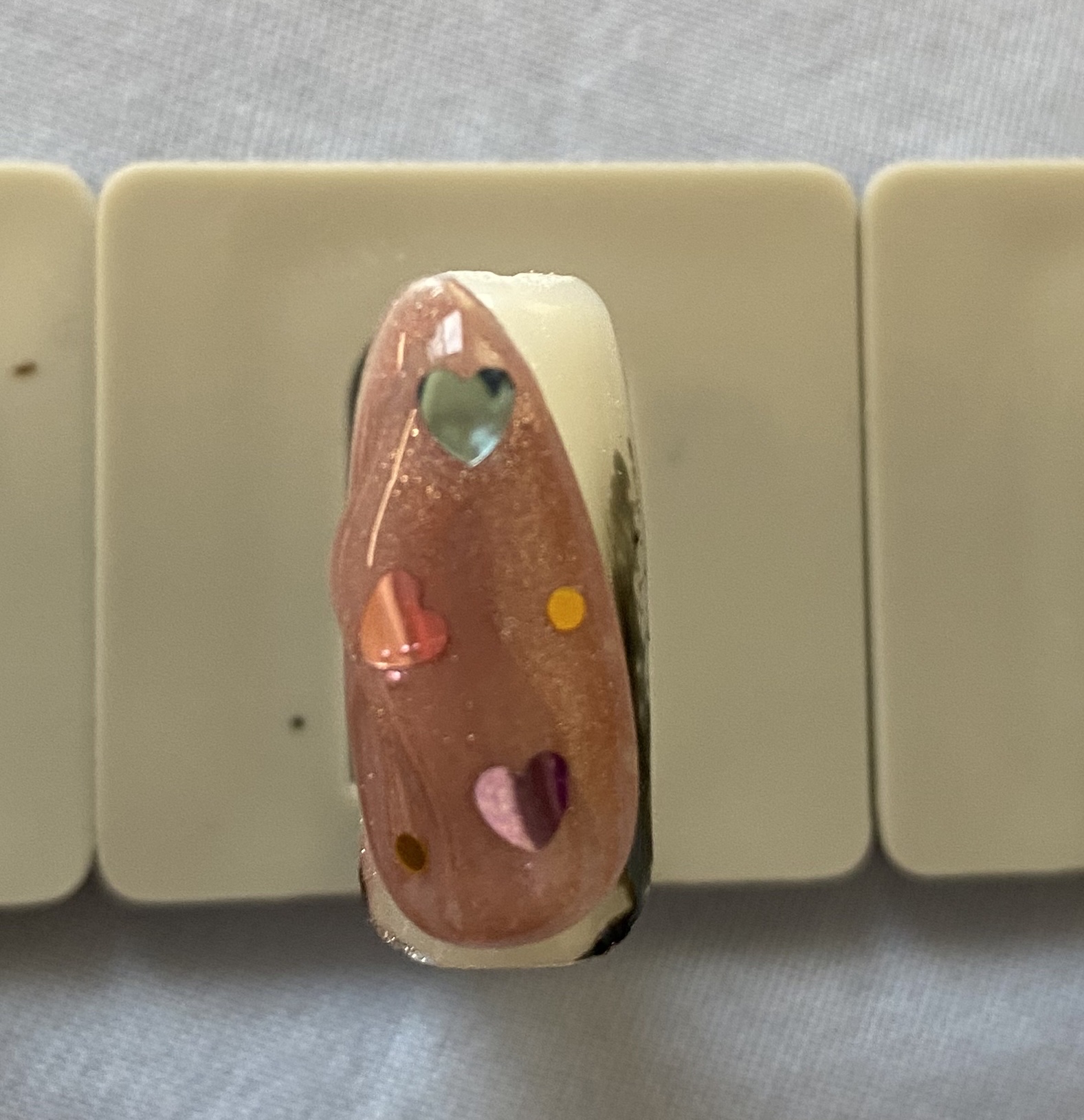 BRG ジェルネイル 6 ラメシルバー/DAISO/ジェルネイルを使ったクチコミ（3枚目）