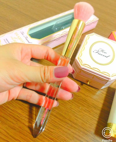 ダイヤモンドライト マルチユース ハイライター/Too Faced/ハイライトを使ったクチコミ（3枚目）