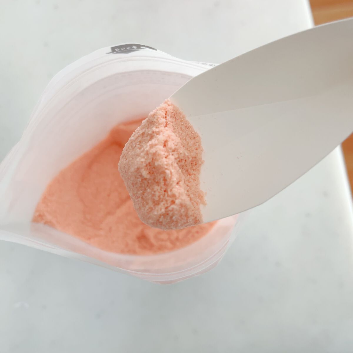 薬用入浴剤 カモミール＆ゼラニウムの香り/無印良品/無機塩系入浴剤を使ったクチコミ（2枚目）