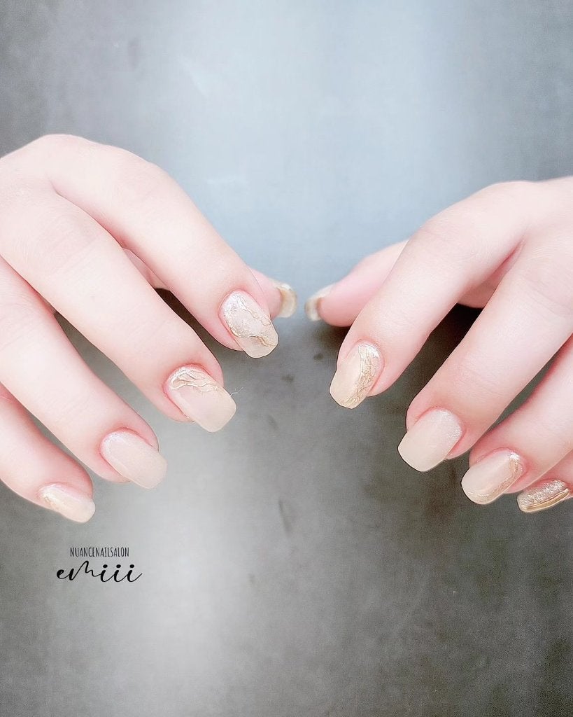 e_nails//フォロバ◎//ネイルとコスメ好きママ on LIPS 「NuanceNails𓈒*⑅𓂃𓂃𓈒*⑅お客様ネイル😁派手すぎな..」(2枚目)