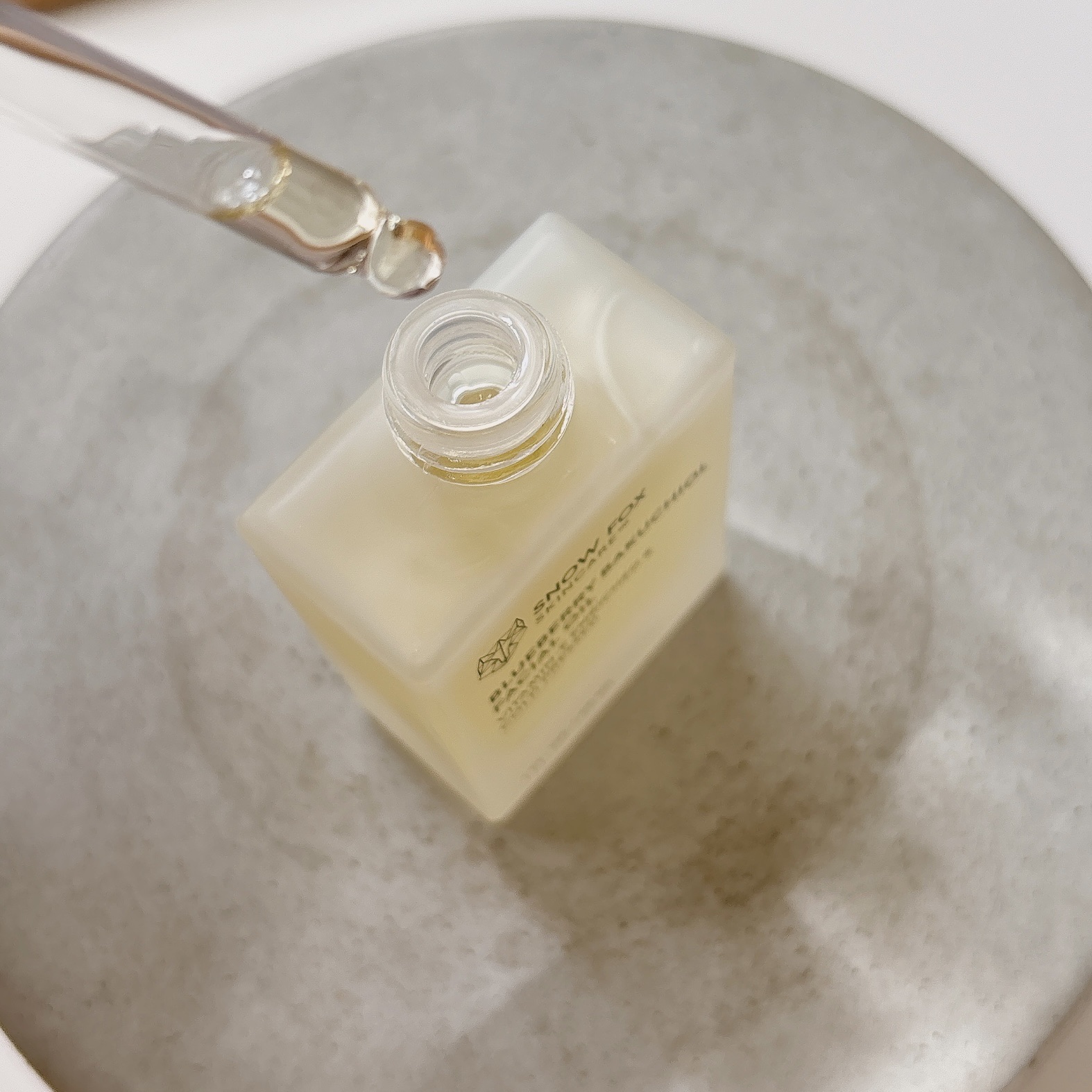 ハーバル ユース フェイス & ボディー オイル /SNOW FOX SKINCARE/フェイスオイルを使ったクチコミ（3枚目）