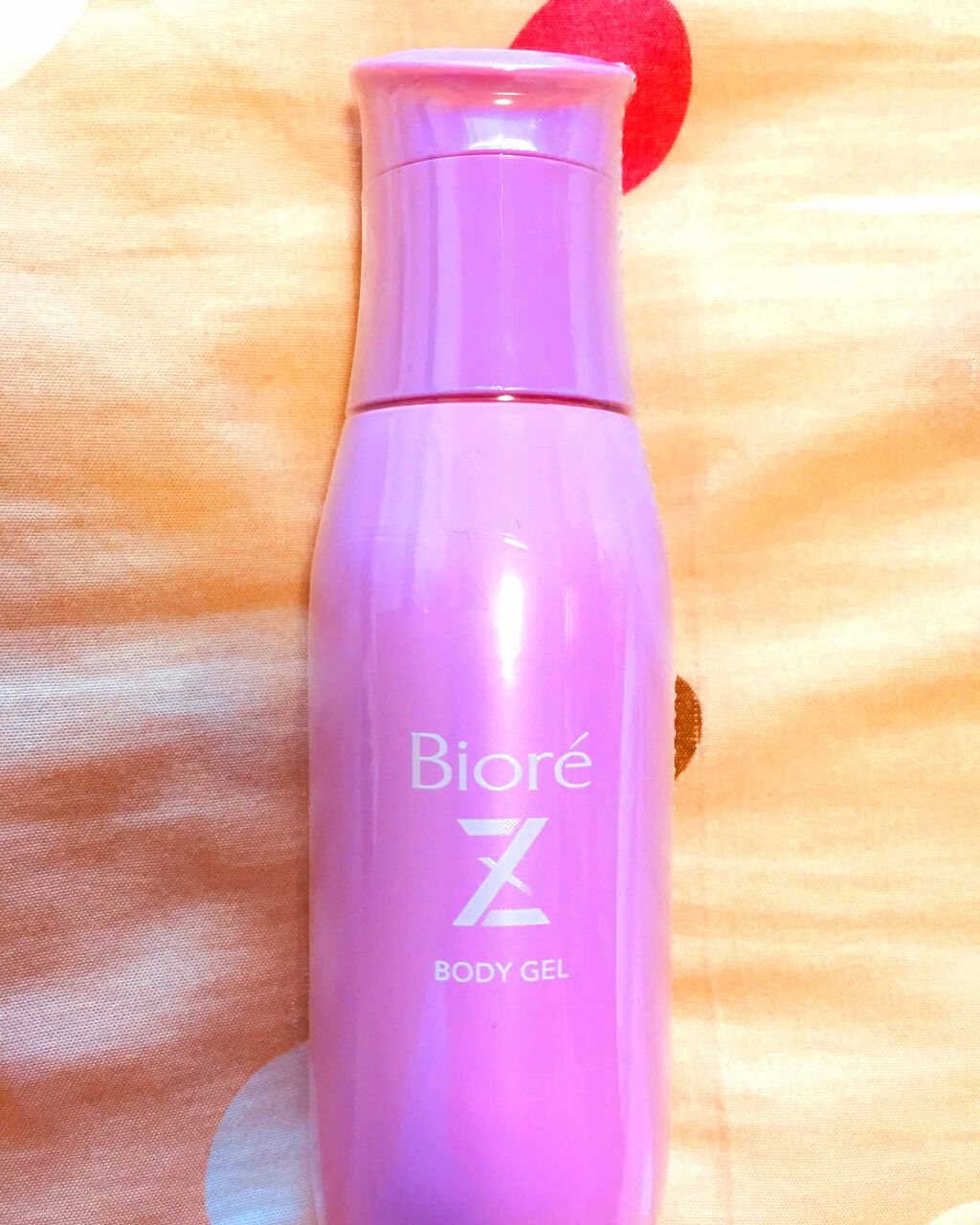 まこまる on LIPS 「ビオレZさらっとジェル☆ペタつきがちな太もも、胸元、首まわりに..」(1枚目)