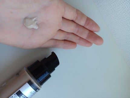 カラーステイ ロングウェア メイクアップ/REVLON/リキッドファンデーションを使ったクチコミ(5枚目)