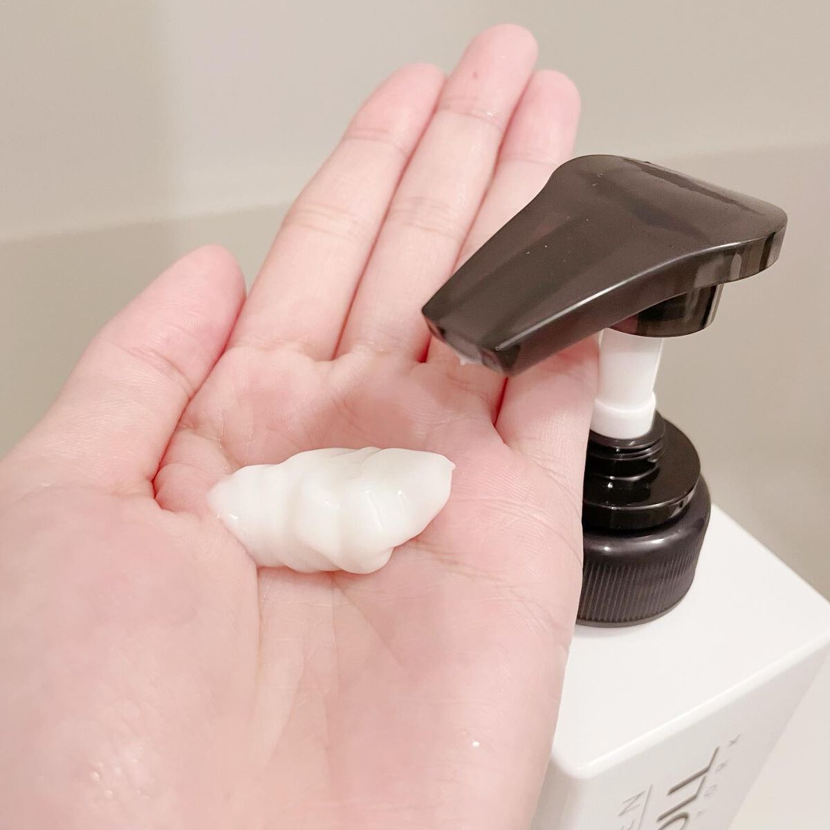 フォルムコントロール シャンプー／コンディショナー/スティーブンノル ニューヨーク/市販シャンプーを使ったクチコミ（3枚目）