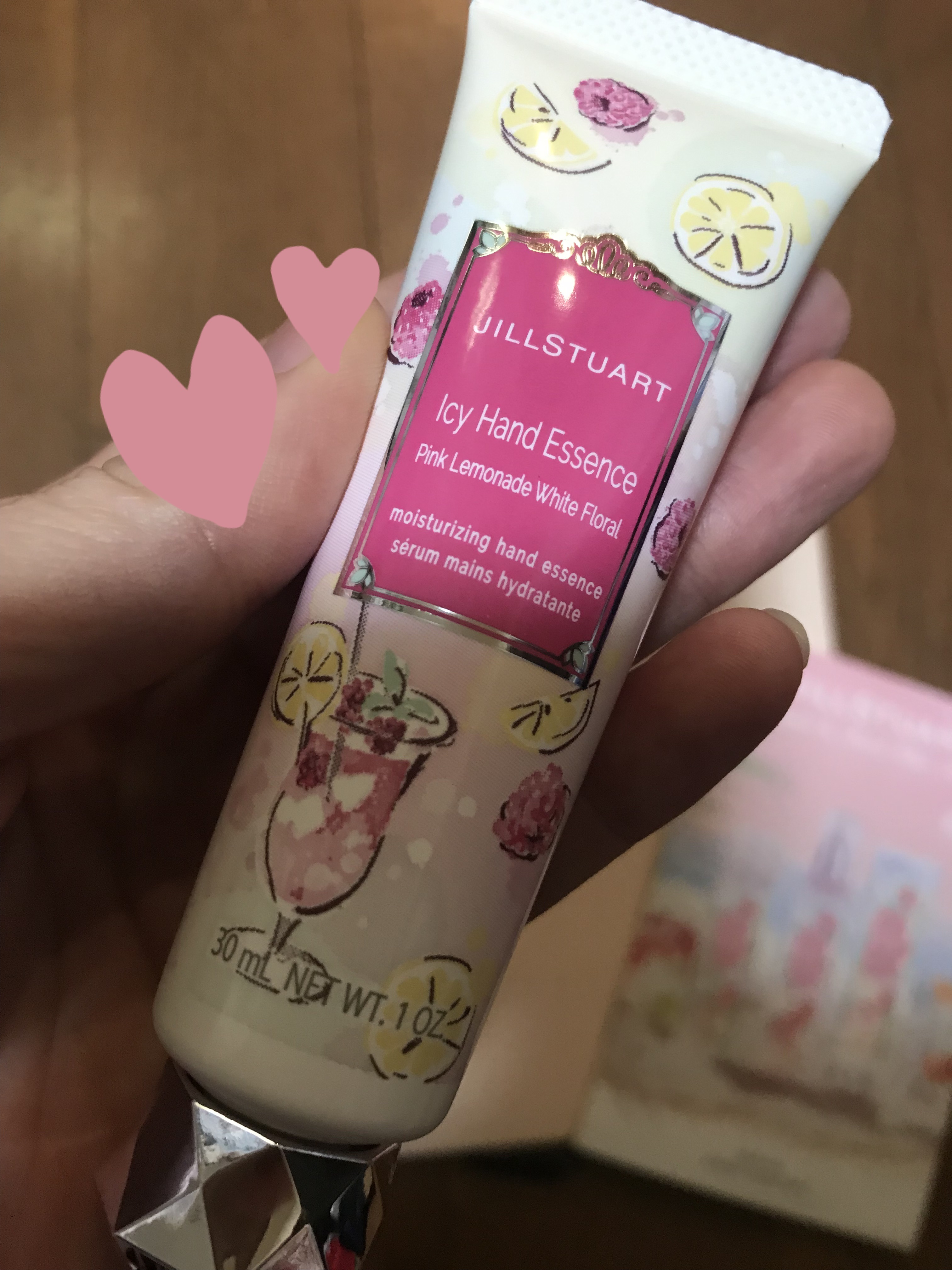 ジルスチュアート アイシー ハンドエッセンス ピンクレモネード ホワイトフローラル/JILL STUART/ハンドクリームを使ったクチコミ（2枚目）