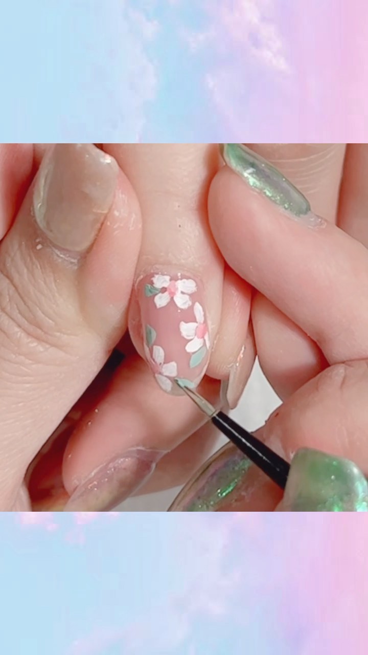 #ネイル,#手描きネイル,#小花柄ネイルのネイルデザイン