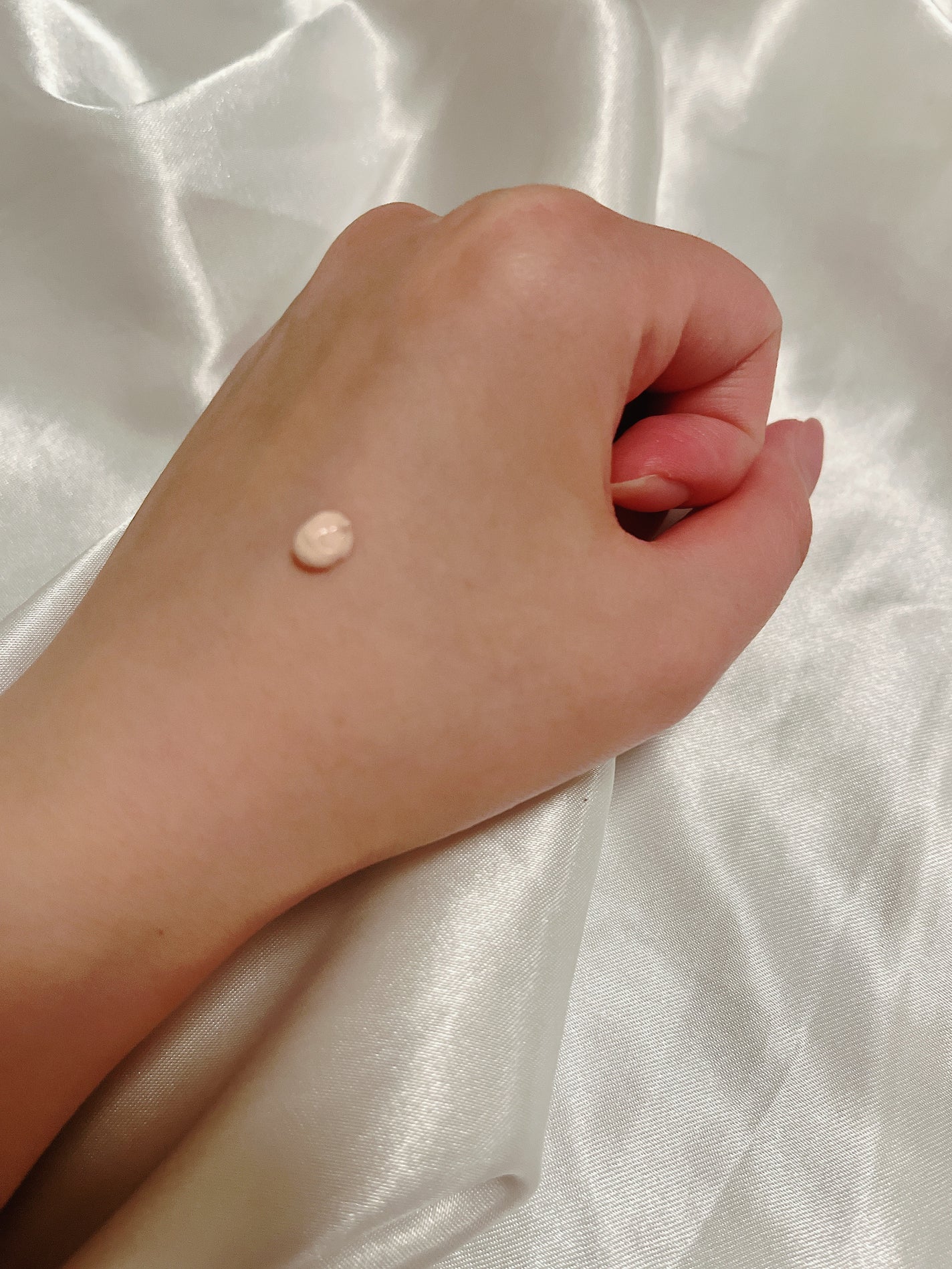 UVイデア XL プロテクショントーンアップ ローズ/ラ ロッシュ ポゼ/日焼け止めクリームを使ったクチコミ(3枚目)