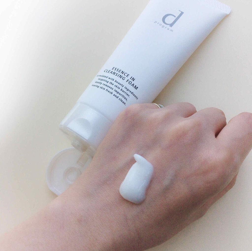 エッセンスイン クレンジングフォーム/d プログラム/洗顔フォームを使ったクチコミ（2枚目）