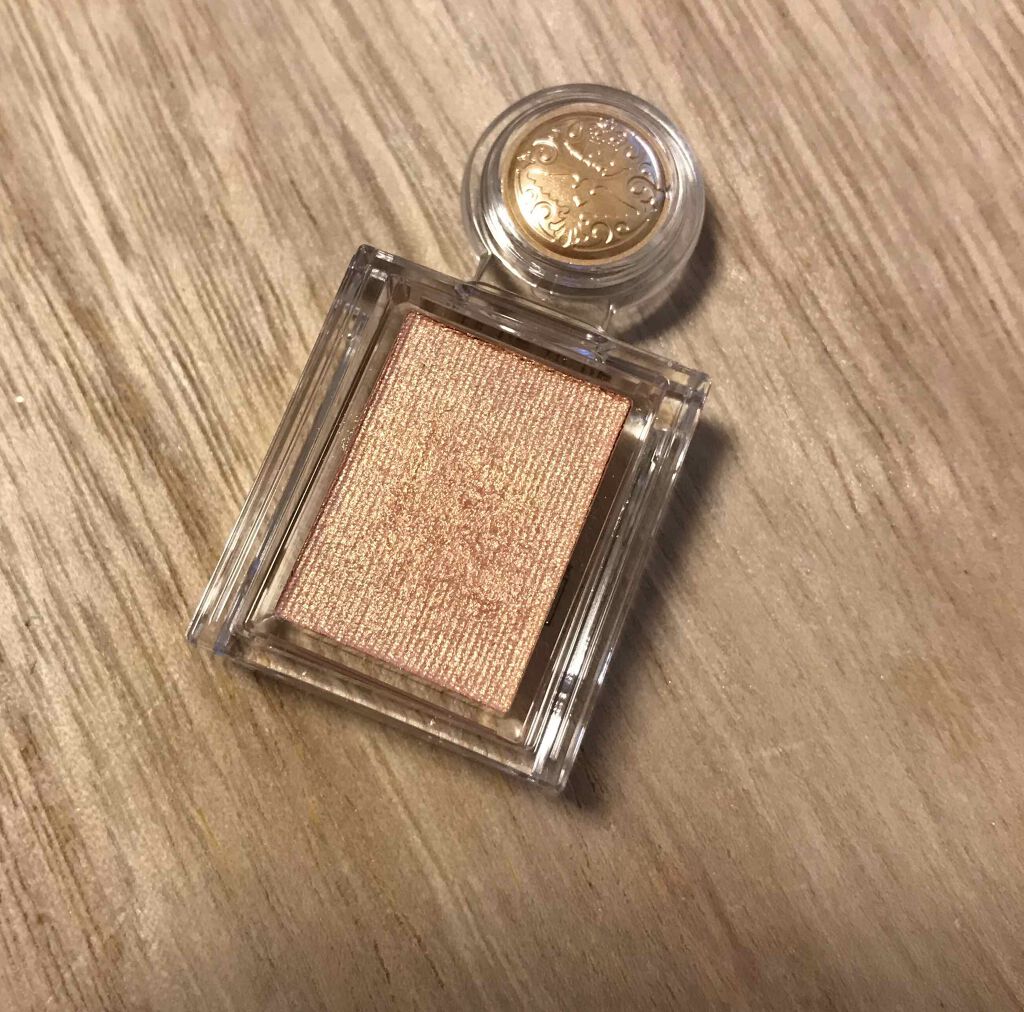 シャドーカスタマイズ/MAJOLICA MAJORCA/単色アイシャドウを使ったクチコミ(3枚目)