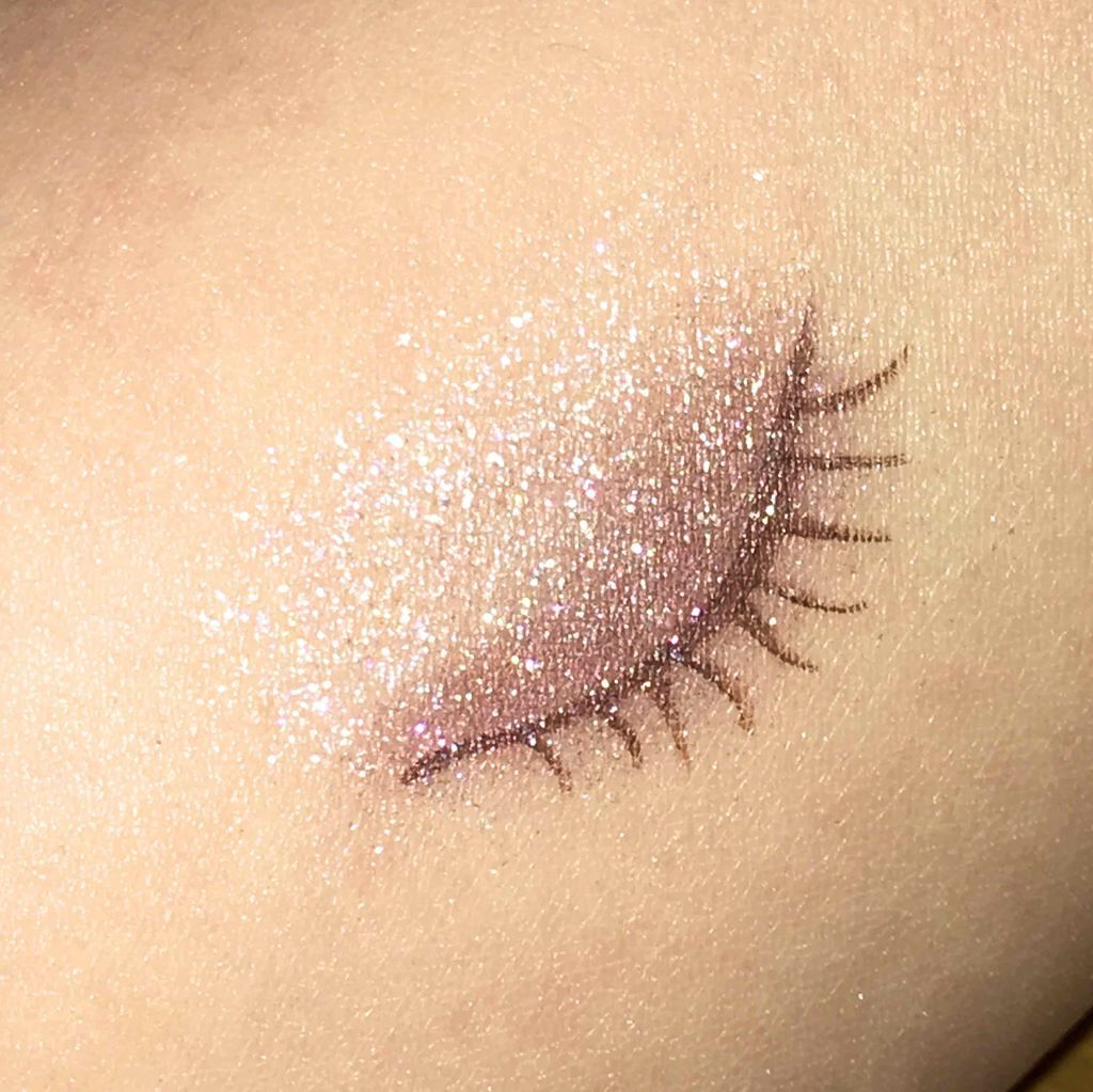 ヴィセ アヴァン シングルアイカラー/Visée/単色アイシャドウを使ったクチコミ(2枚目)