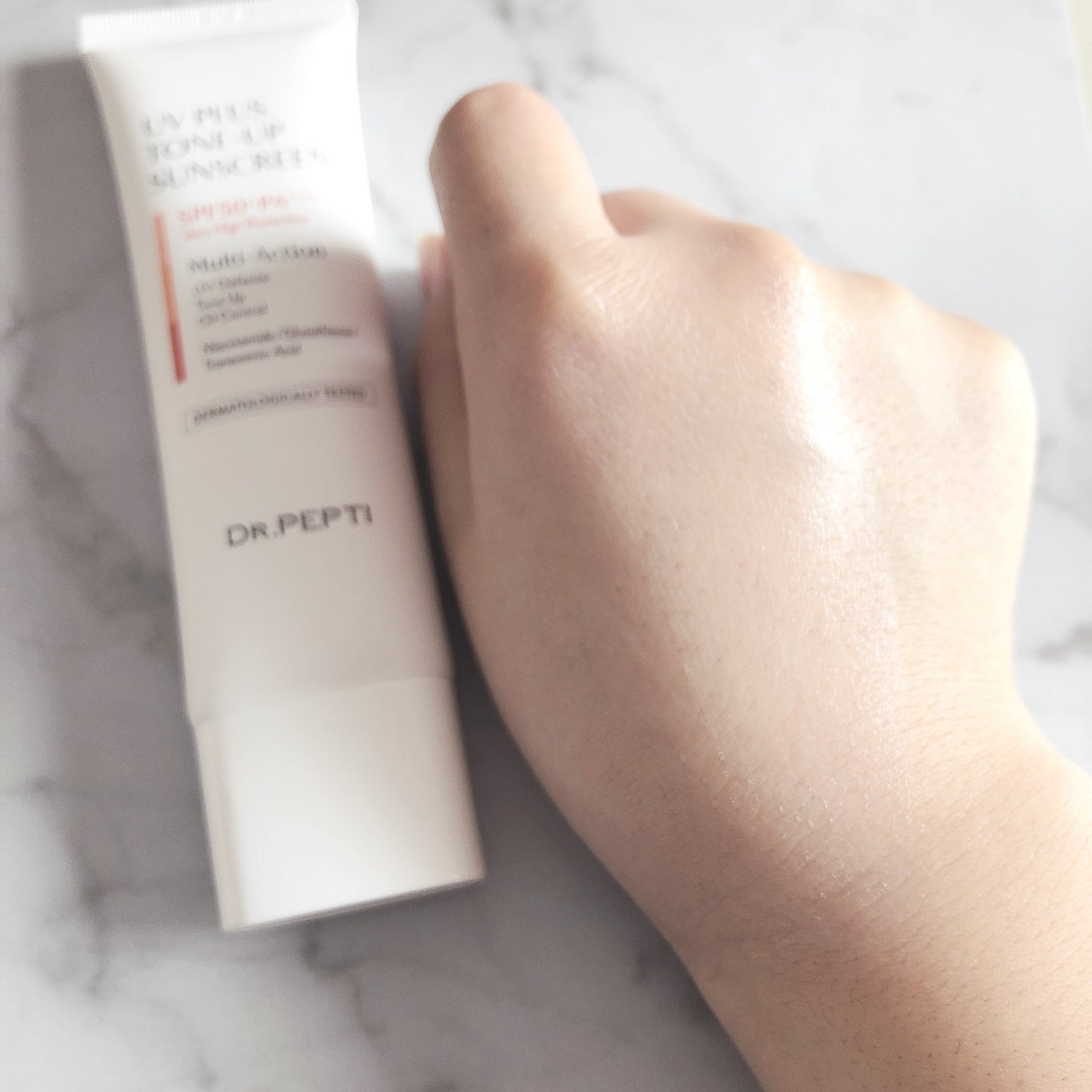 UVプラス トーンアップサンスクリーン/DR.PEPTI/日焼け止めミルクを使ったクチコミ(3枚目)