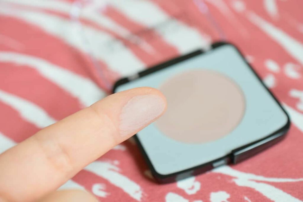 メイクアップカラーバリエーション/チャコット・コスメティクス/単色アイシャドウを使ったクチコミ(2枚目)