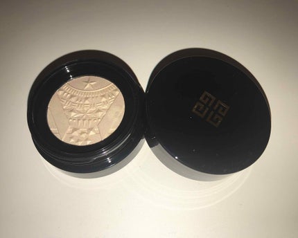 GIVENCHY バウンシー・ハイライターのクチコミ「#デパコス #ジバンシィ #ハイライト #アイシャドウ
レ・セゾン コレクション2018の
.....」(1枚目)