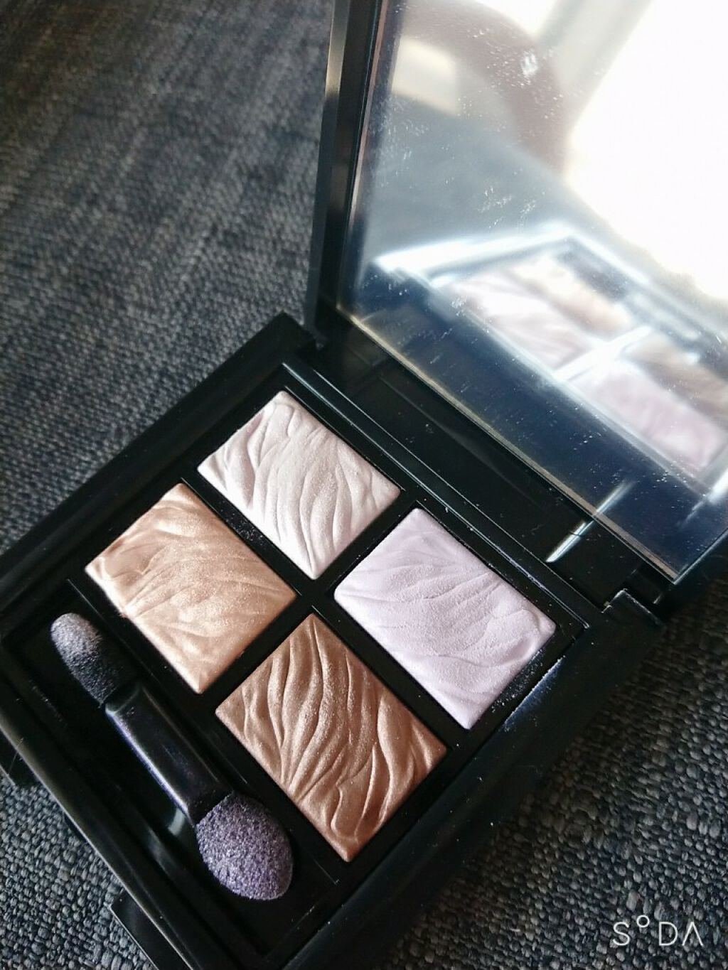 フラロッソ インテンソ アイシャドウ/アスタリフト/アイシャドウパレットを使ったクチコミ（2枚目）