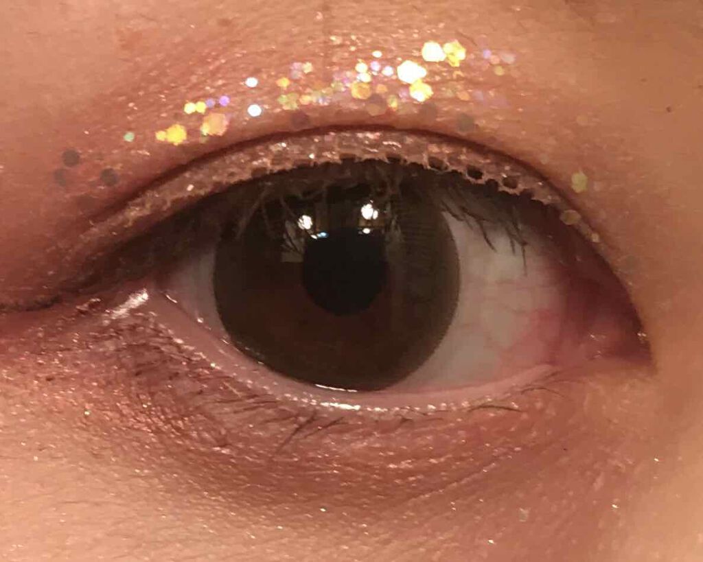 URGLAM　GLITTER GEM/U R GLAM/ジェル・クリームチークを使ったクチコミ（2枚目）