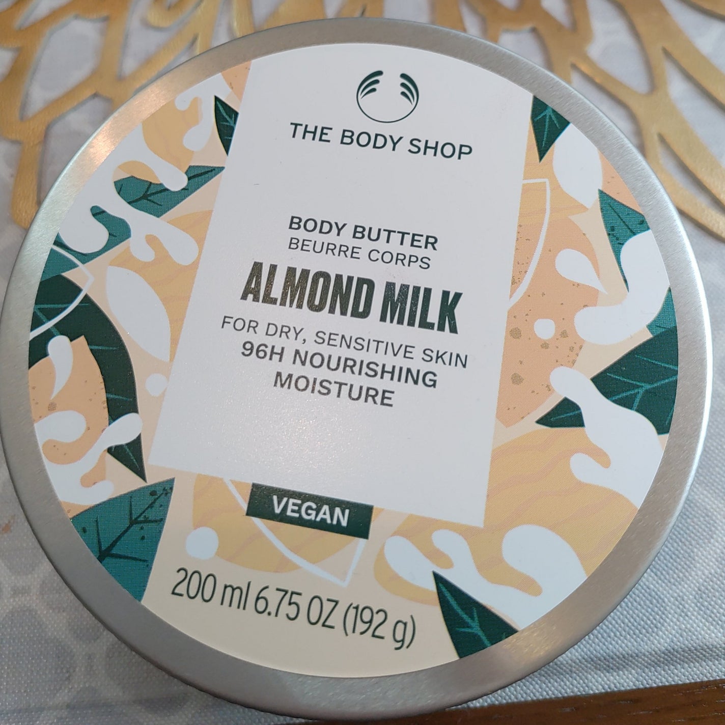 ボディバター アーモンドミルク/THE BODY SHOP/ボディクリームを使ったクチコミ(1枚目)