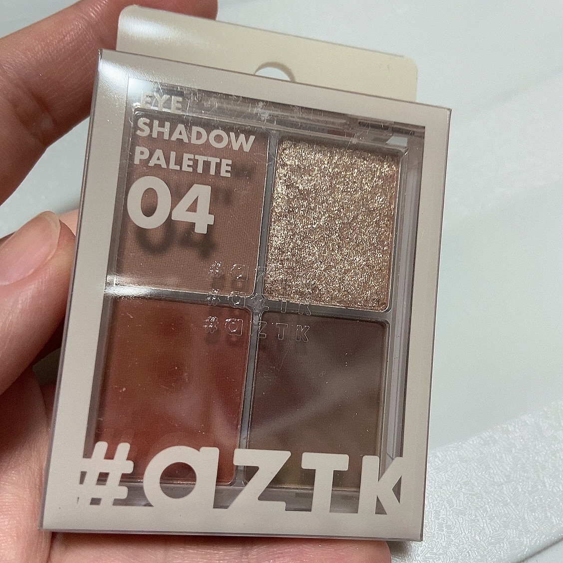4色アイシャドウパレット/aZTK/アイシャドウパレットを使ったクチコミ（1枚目）