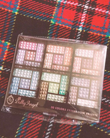 30COLORSEYESHADOWPALETTE/Dolly Angel/アイシャドウパレットを使ったクチコミ（1枚目）