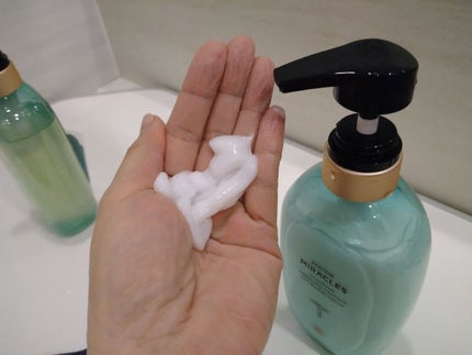 ミラクルズ うるおいブースト シャンプー/トリートメント/パンテーン/市販シャンプーを使ったクチコミ(3枚目)