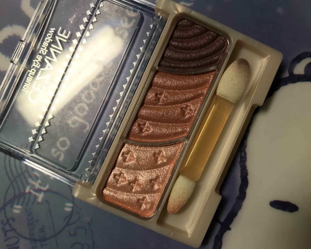 トーンアップアイシャドウ/CEZANNE/アイシャドウパレットを使ったクチコミ（3枚目）