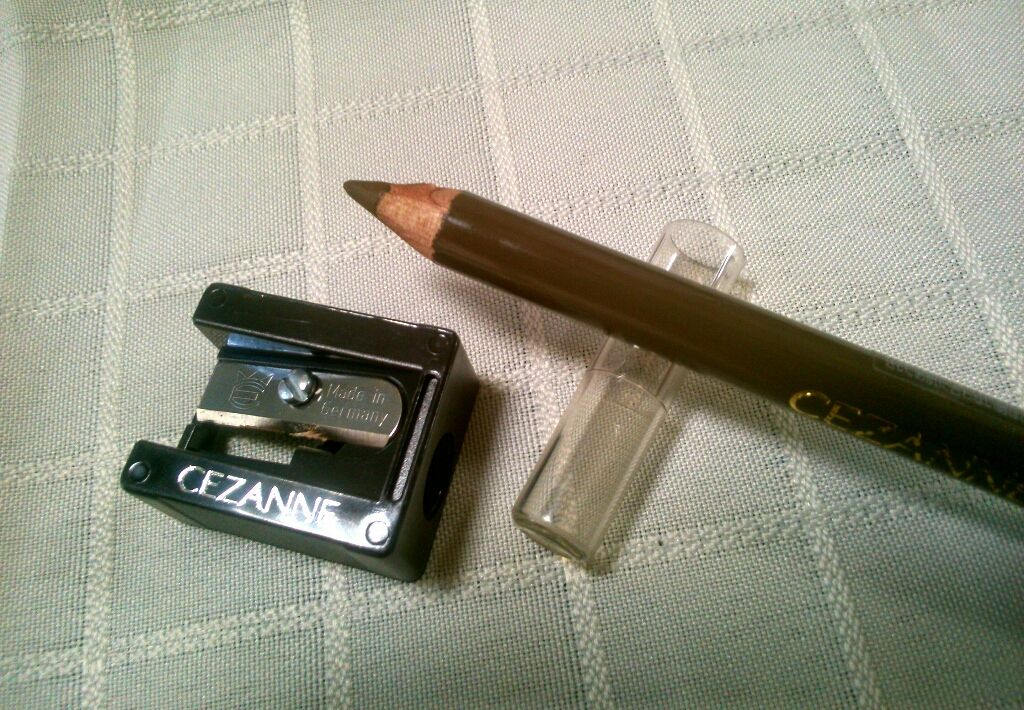 ロングラスティングアイブロウ/excel/リキッドアイブロウを使ったクチコミ(3枚目)