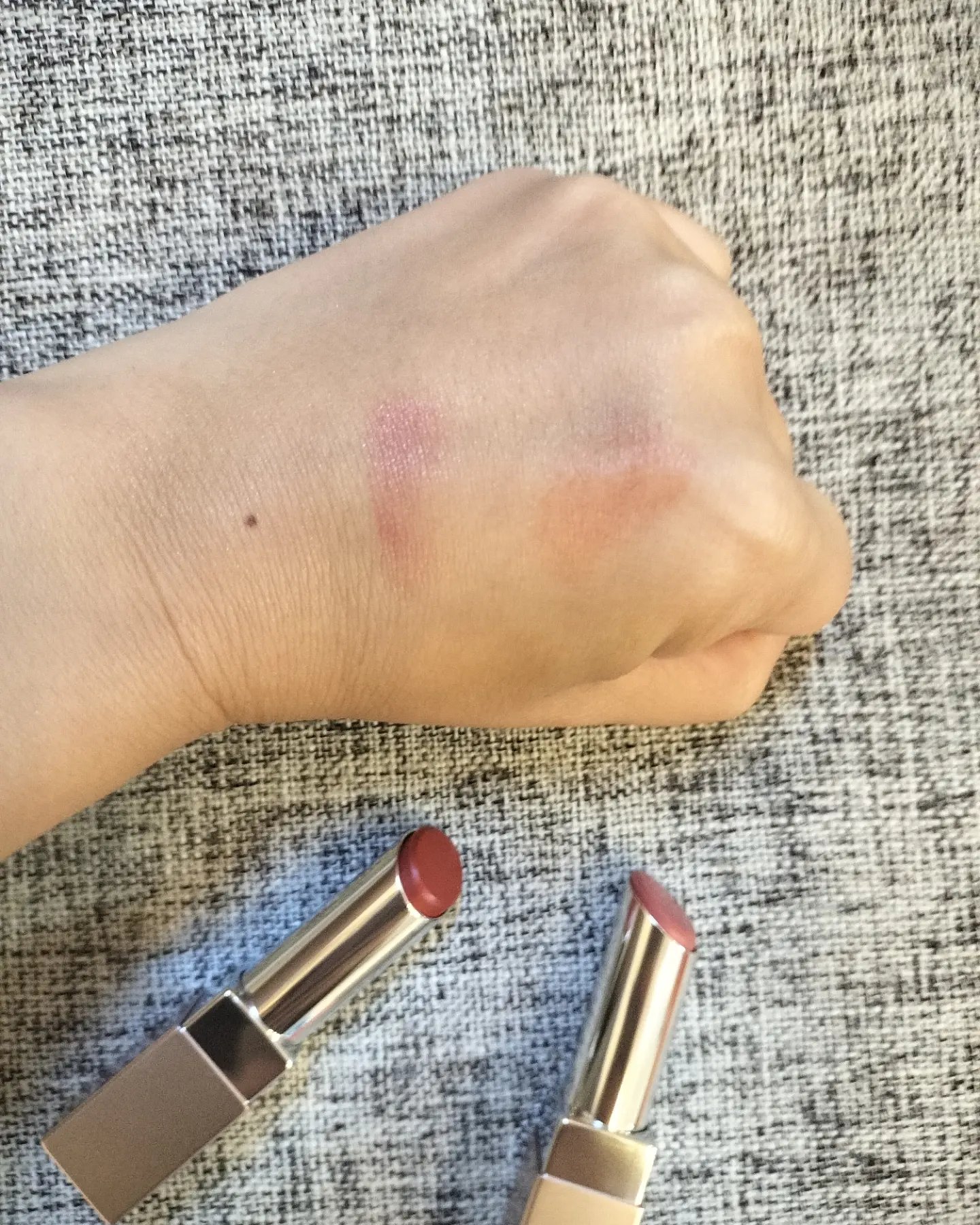 ナチュラルカラーリップ　 01 ピンクベージュ/rafuna/口紅を使ったクチコミ（2枚目）