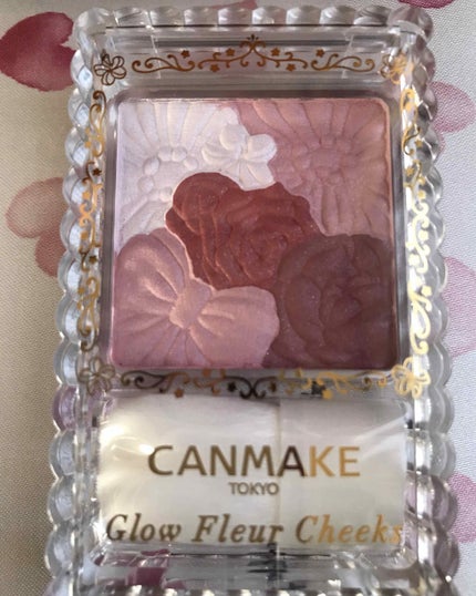 グロウフルールチークス/キャンメイク/パウダーチークを使ったクチコミ(1枚目)