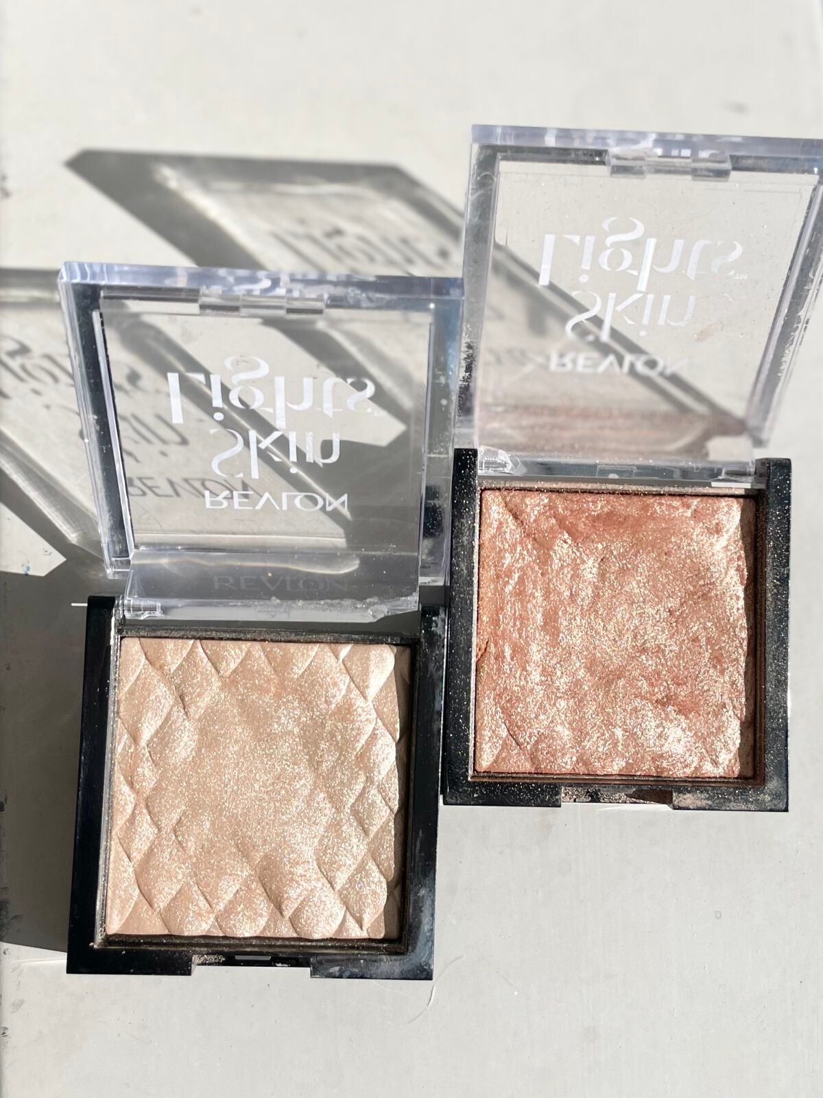 スキンライト プリズマティック ハイライター/REVLON/プレストパウダーを使ったクチコミ(1枚目)