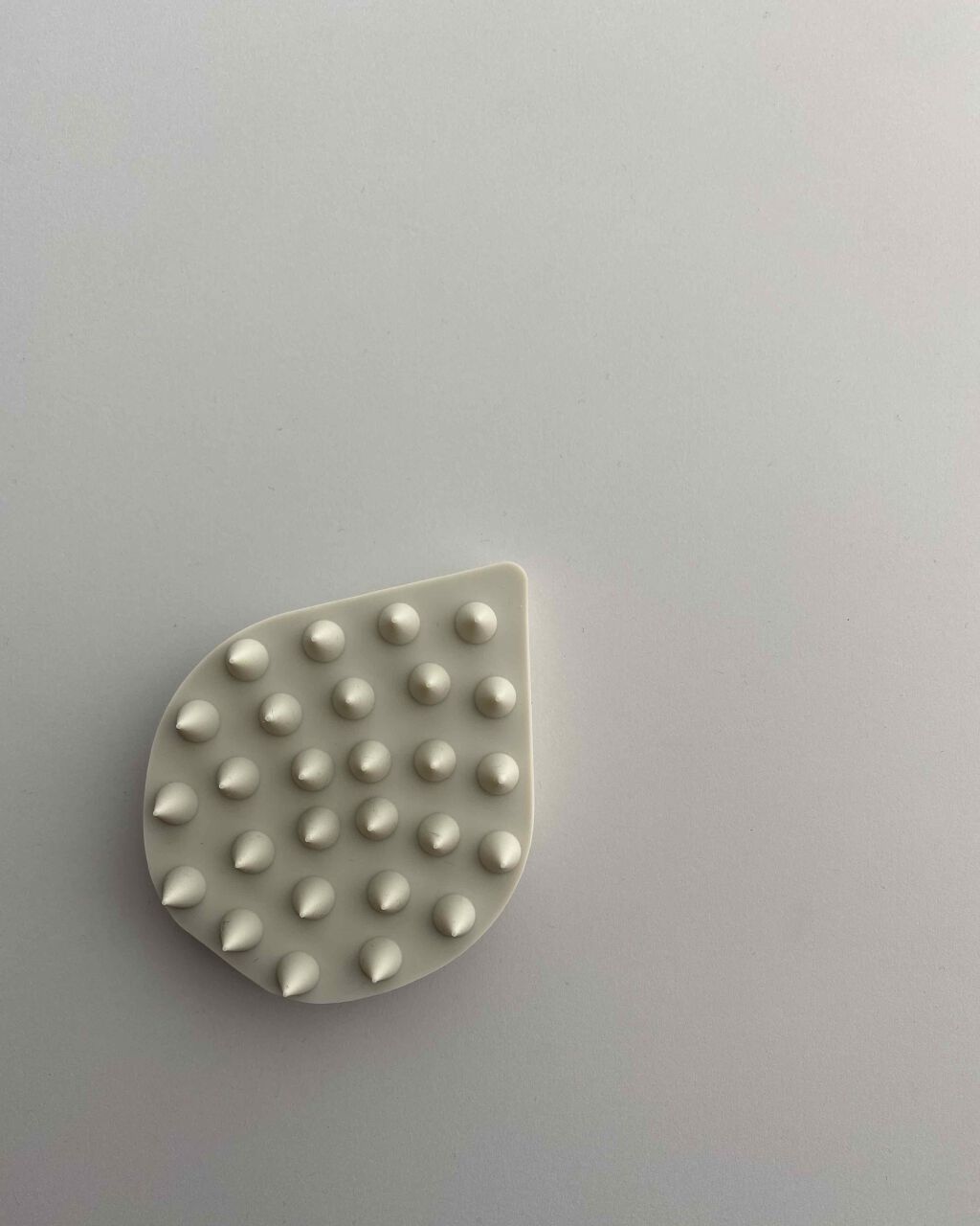 リラクシングマッサージブラシ/エトヴォス/スカルプブラシを使ったクチコミ（2枚目）